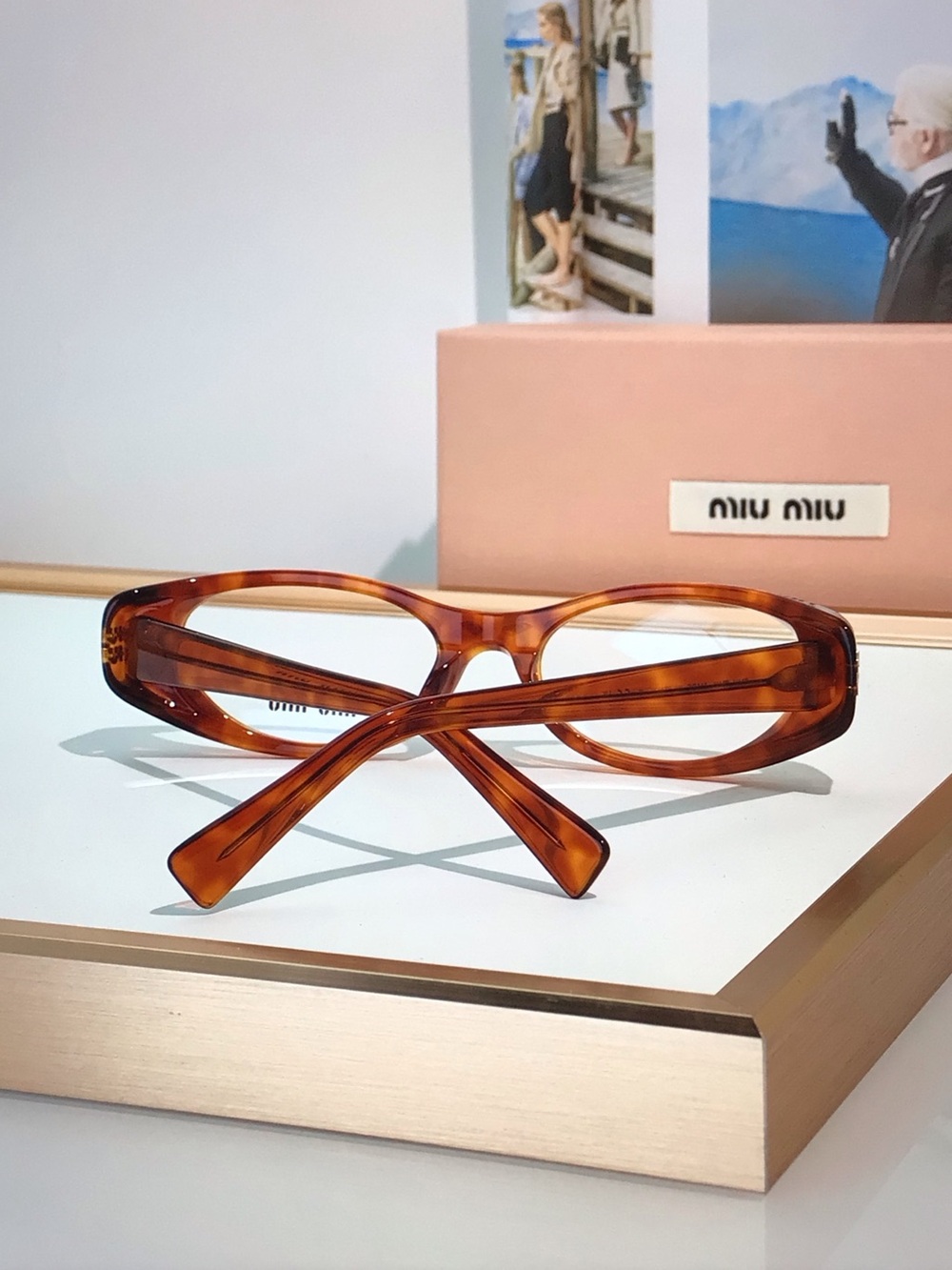 Miu Miu Brown Tortoiseshell Cat-Eye Sunglasses - Picture 4 of 6